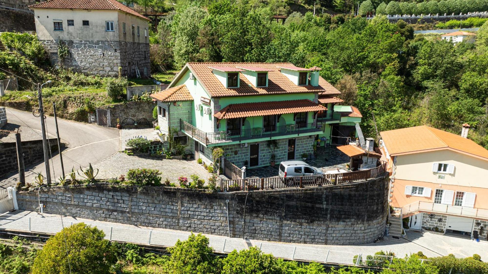 Quinta Da Carvalha Villa Geres Exterior photo
